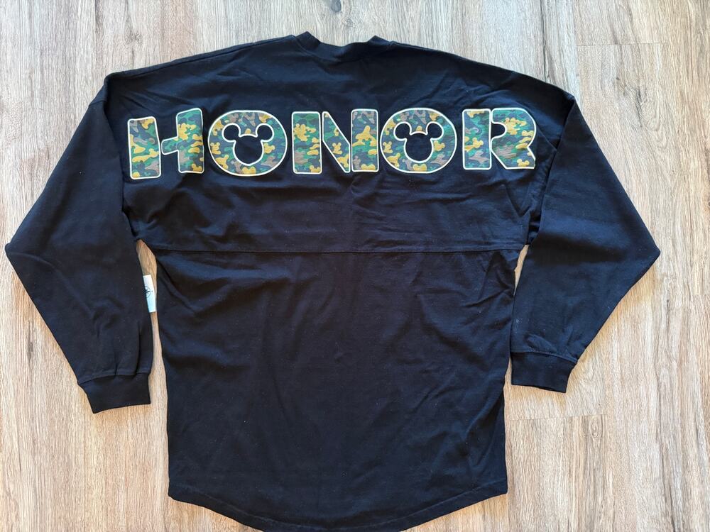 NWT Disney Spirit Jersey Adult Small Black Honor Mickey Mouse Camouflage Green